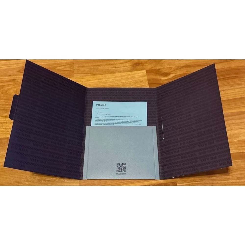 PRADA receipt folder for Gift  Wrapping - Picture 2 of 3